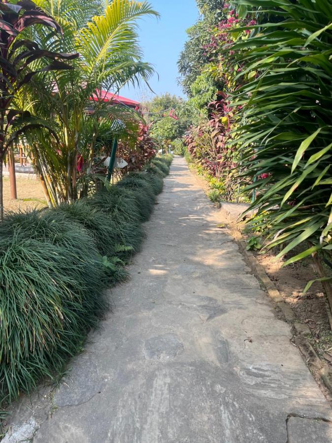 Paradise Mount Resort Pokhara Buitenkant foto