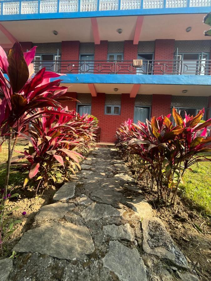 Paradise Mount Resort Pokhara Buitenkant foto