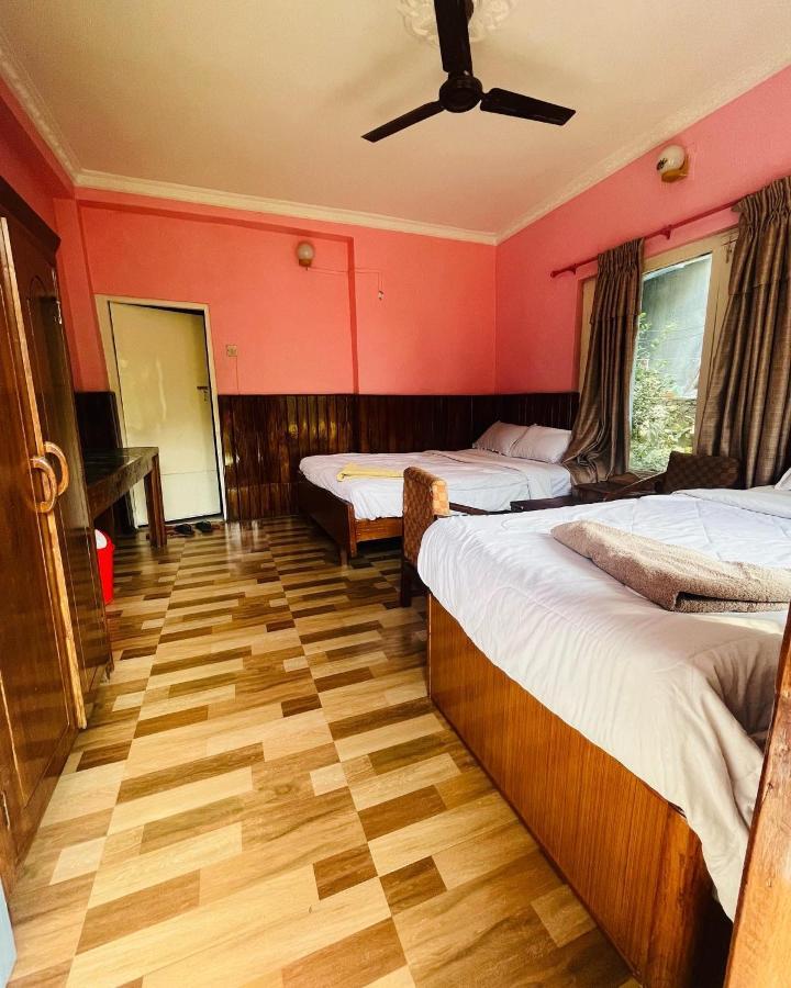 Paradise Mount Resort Pokhara Buitenkant foto